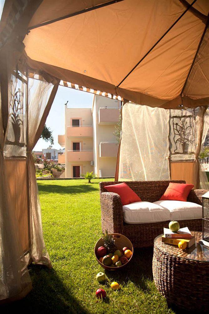 Lindos Blue Sky Aparthotel Exterior foto